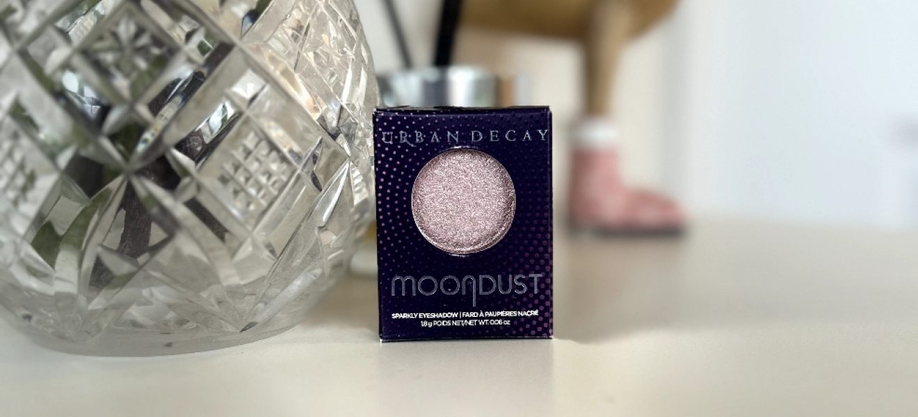 picture of Urban Decay Moondust Sparkly Eyeshadow