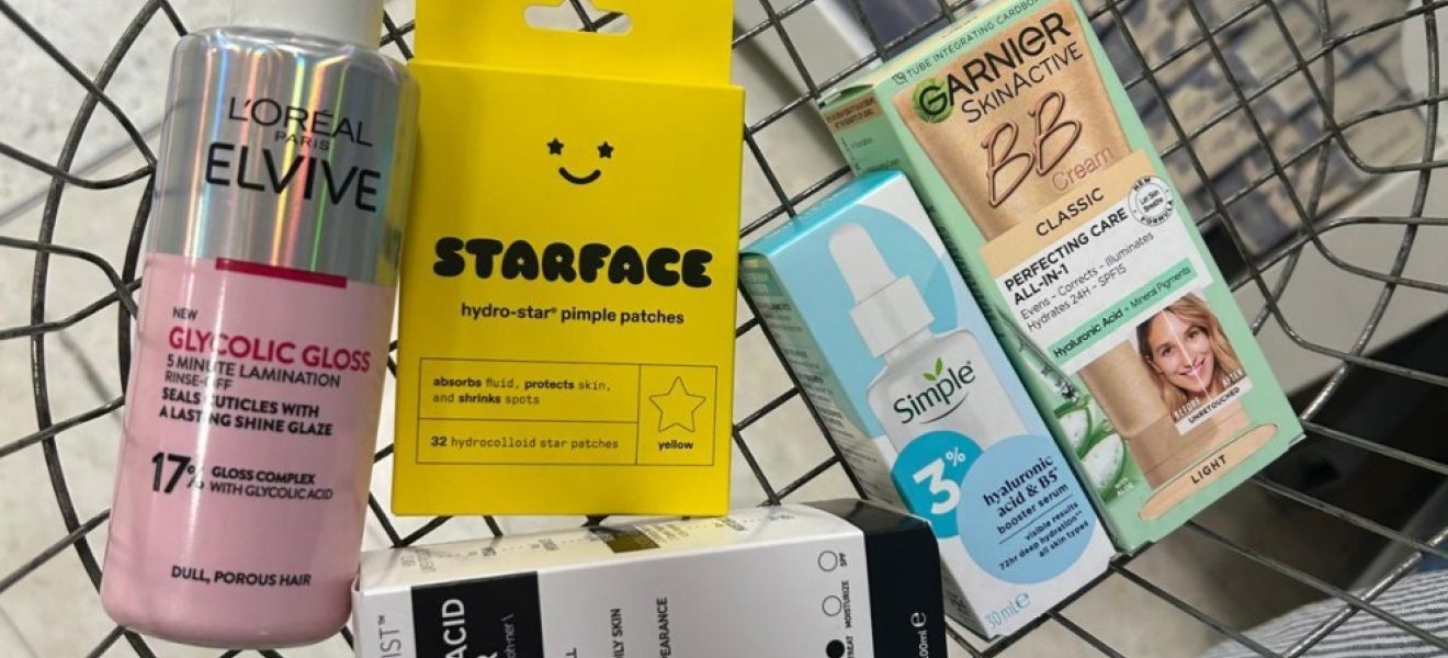 a teen beauty haul from Boots in a shopping basket picture of a teen beauty haul from Boots in a shopping basket